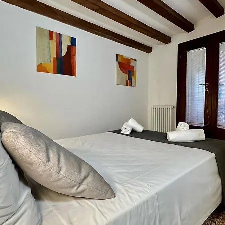 Salute-accademia Appartement *