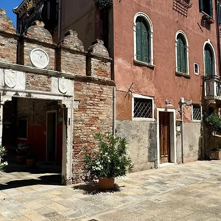 Salute-accademia Appartement