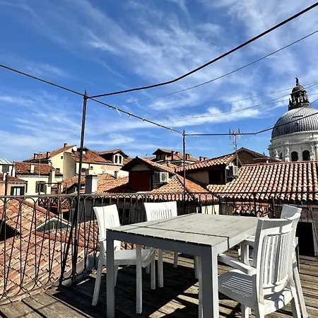 Salute-accademia Appartement