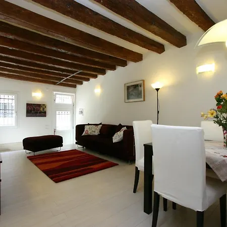 Salute-accademia Apartment