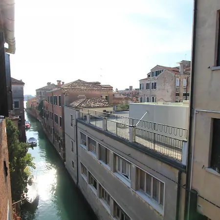 Salute-accademia Apartment