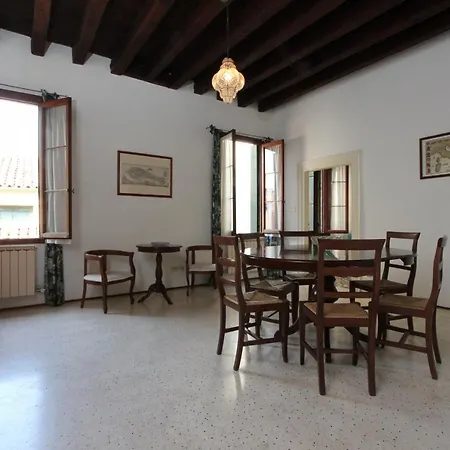 Apartment Salute-accademia Venice