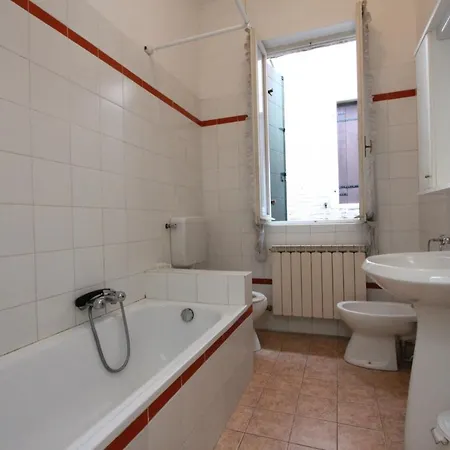 Salute-accademia Apartamento