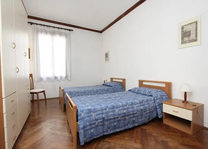 아파트 Salute-accademia